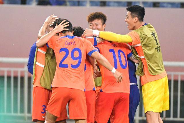 FIFA公布世界杯数据：赛场共售出热狗67万根 啤酒超550万杯